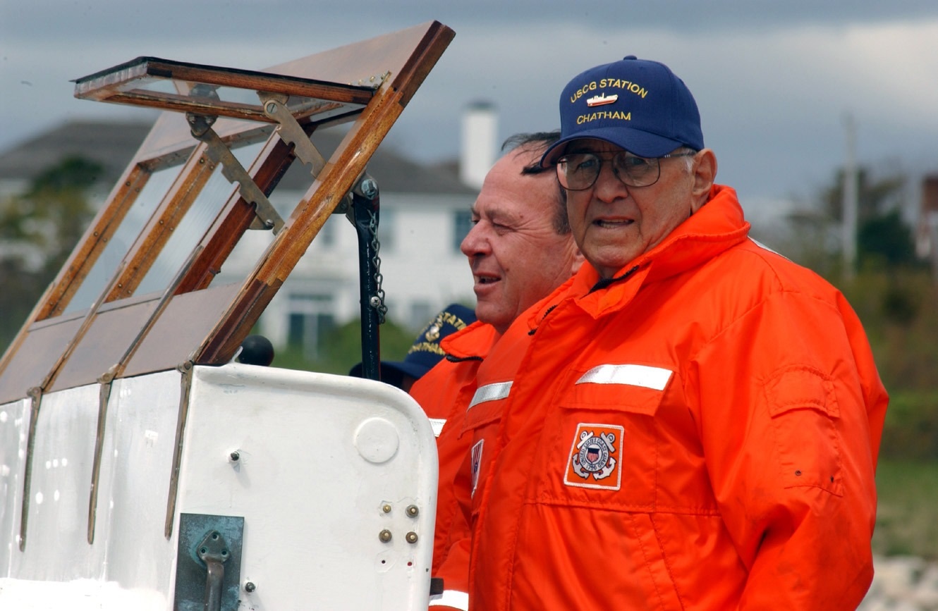 Bernard “Bernie” Webber and the greatest smallboat rescue in Coast ...